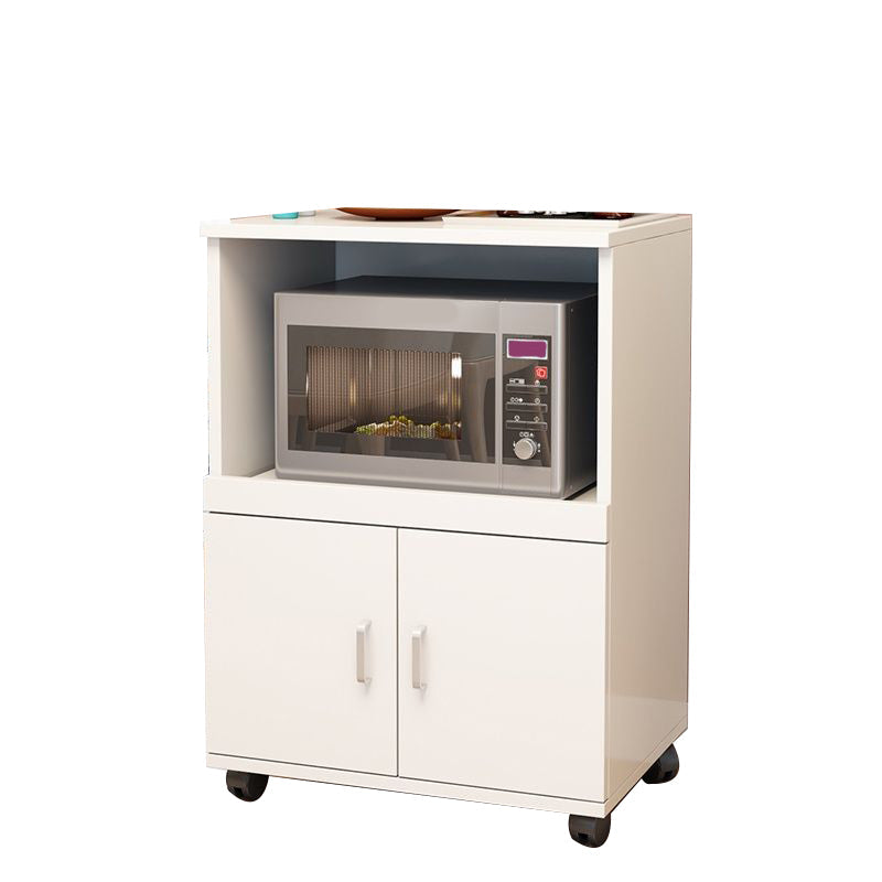 Server moderno per la cena in stile server ingegnerizzato con archiviazione aperta