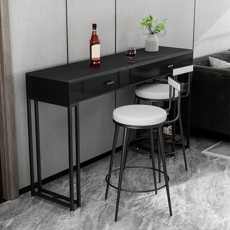 Bistro-bartafel van gesinterd steen, onderstel met goudkleurig frame en lades
