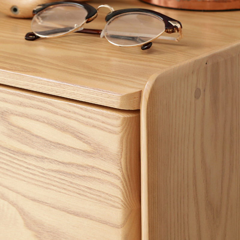 Klassische Glam-Aufbewahrungskommode aus massivem Holz mit Schubladen
