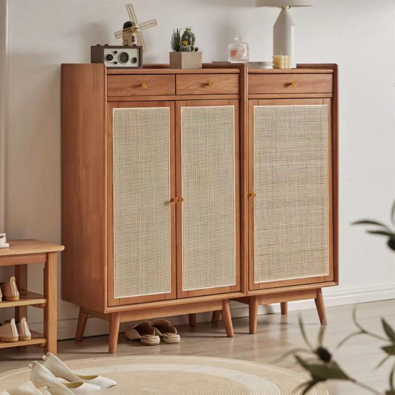 Mid-Century Modern Rectangle Storage Cabinet Natural Finish Accent Cabinet Clearhalo 'Cabinets & Chests' 'cabinets_chests' 'furn' 'furn_cabinets_chests' 'Furniture' 'Living Room Furniture' 6620984