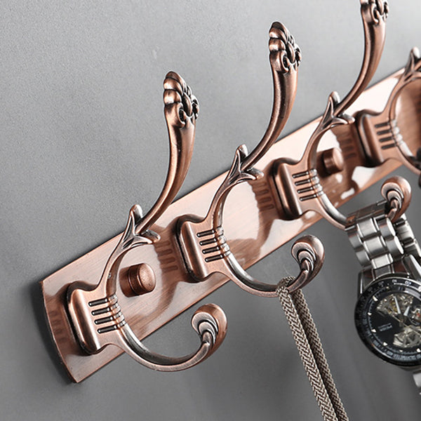 Pastilla de pelaje de pared enmarcada con metal de colgilla moderna con ganchos