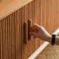 Scandinavische tv-mediastandaard massief houten tv-console met 2 lades