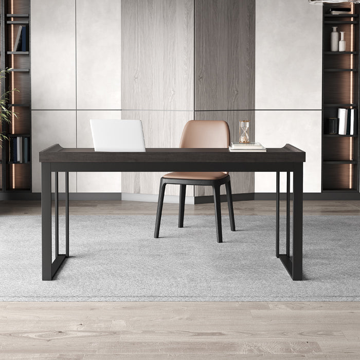 Rechteckiger zeitgenössischer Schreibtisch konstruiertes Holzbüroschalter mit Beinen