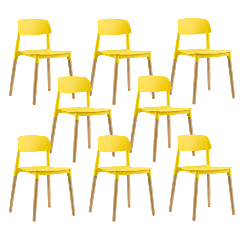 Chaise latéral de jambes en bois massif