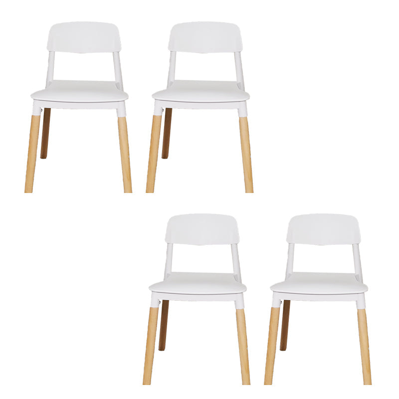 Chaise latéral de jambes en bois massif