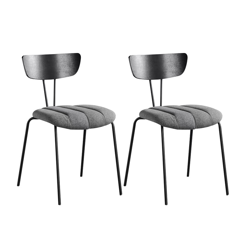 Silla lateral de silla de comedor apilamiento de la casa contemporánea