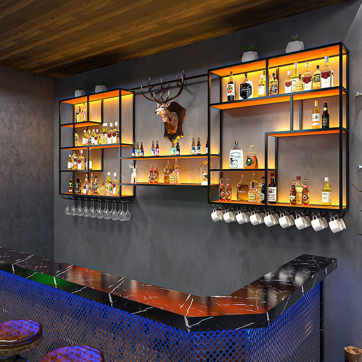 壁に取り付けられたワインラック茶色と黒の木材と金属ワインホルダーラック