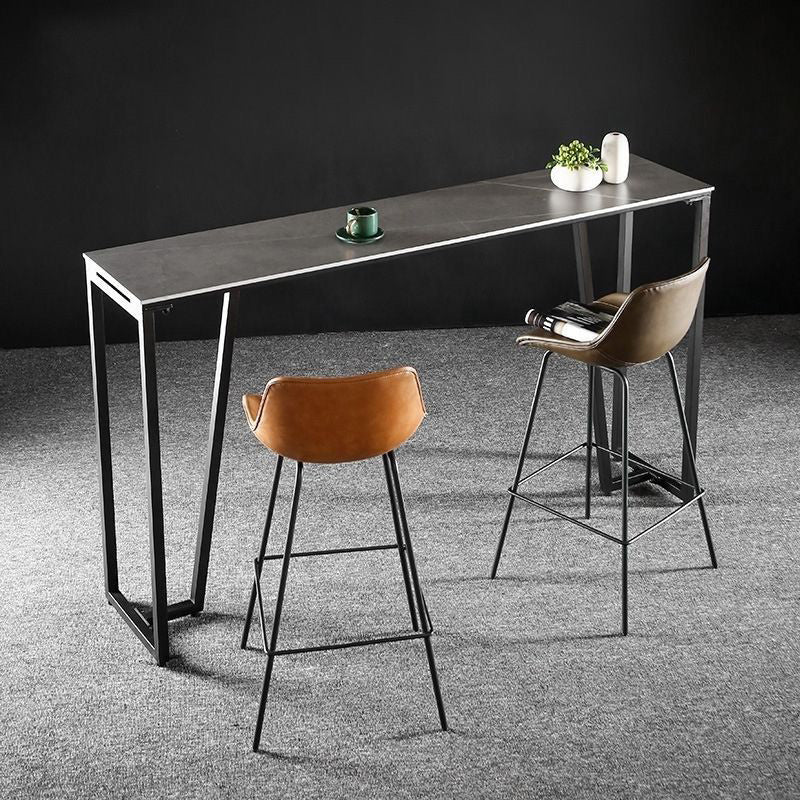 Mesa rectangular contemporánea con altura de barra, mesa de comedor interior de hierro y piedra