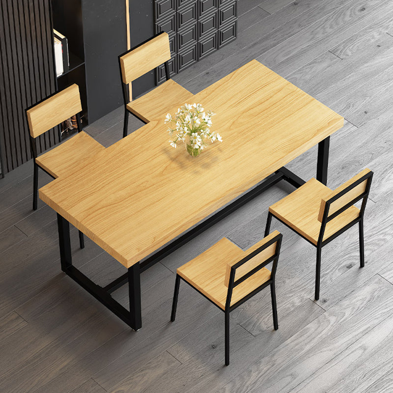 Industriële eettafel op schraagbasis Rechthoekige massief houten eettafel
