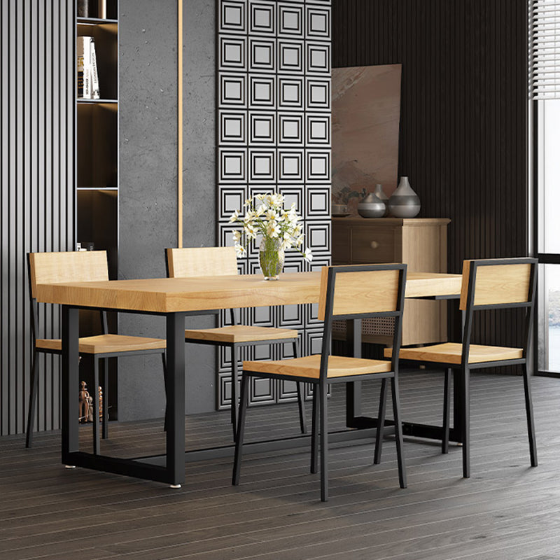 Industriële eettafel op schraagbasis Rechthoekige massief houten eettafel