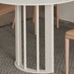 Moderne eettafel van gesinterde stenen met metalen poten voor thuisgebruik