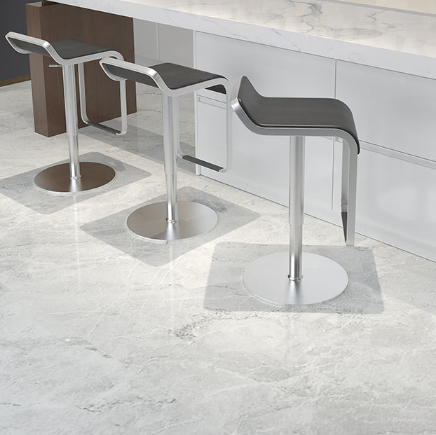 Tabouret de barre de dossier industriel tabouret de comptoir de hauteur réglable pour Bristol