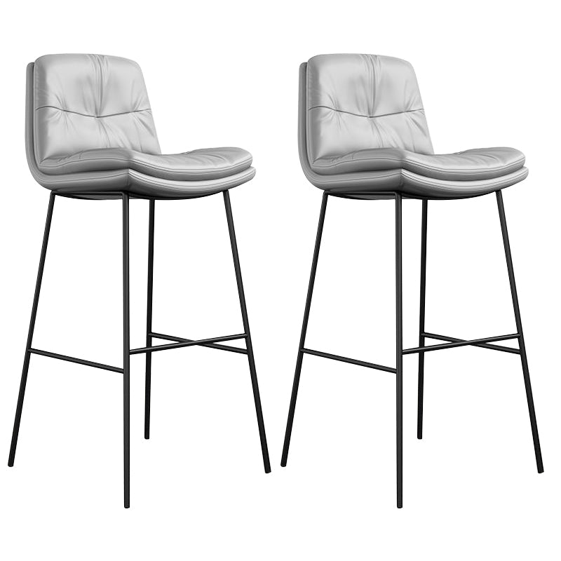 Tabourets de bar en cuir en faux cuir contemporain avec des jambes en métal