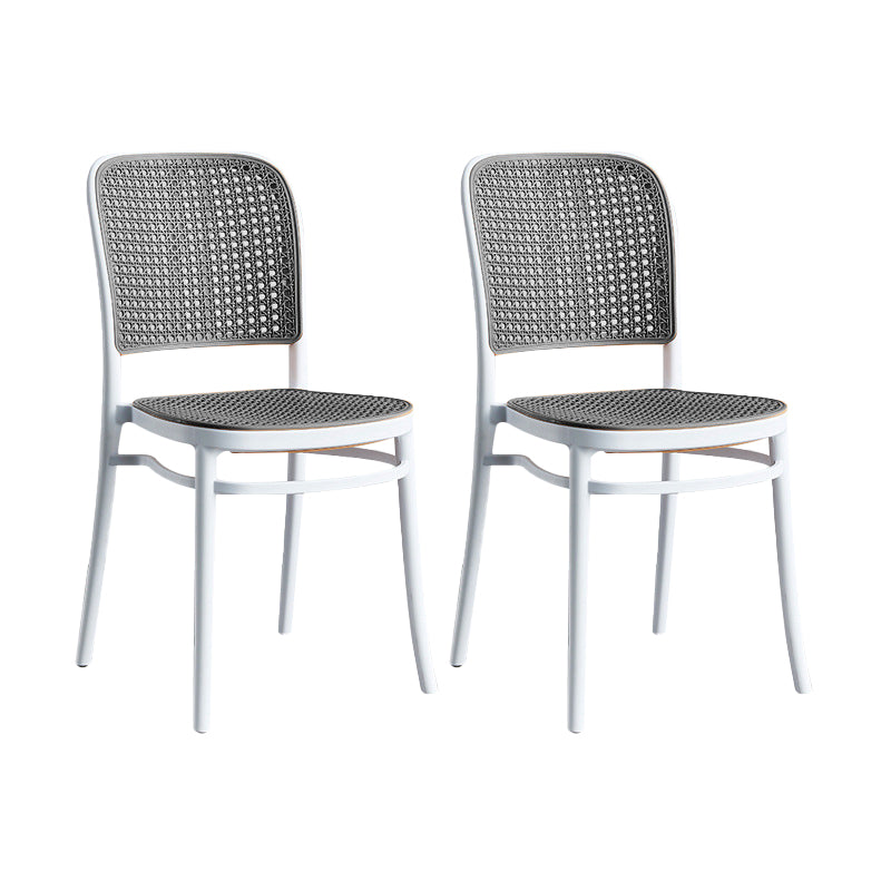 Tabouret de bar empilable tabouret de comptoir en plastique pour le salon