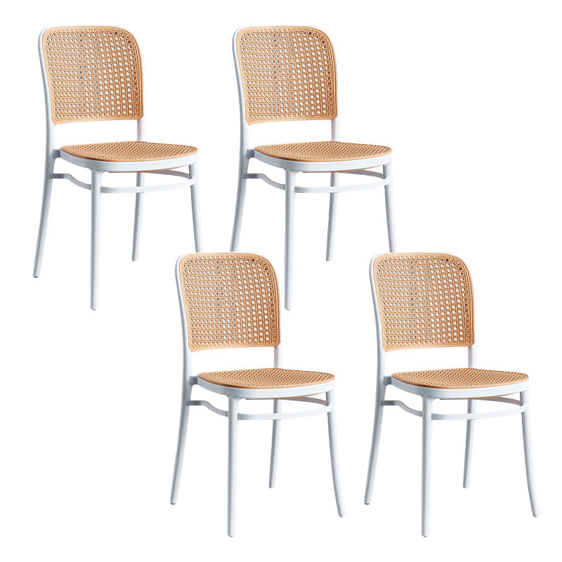 Tabouret de bar empilable tabouret de comptoir en plastique pour le salon