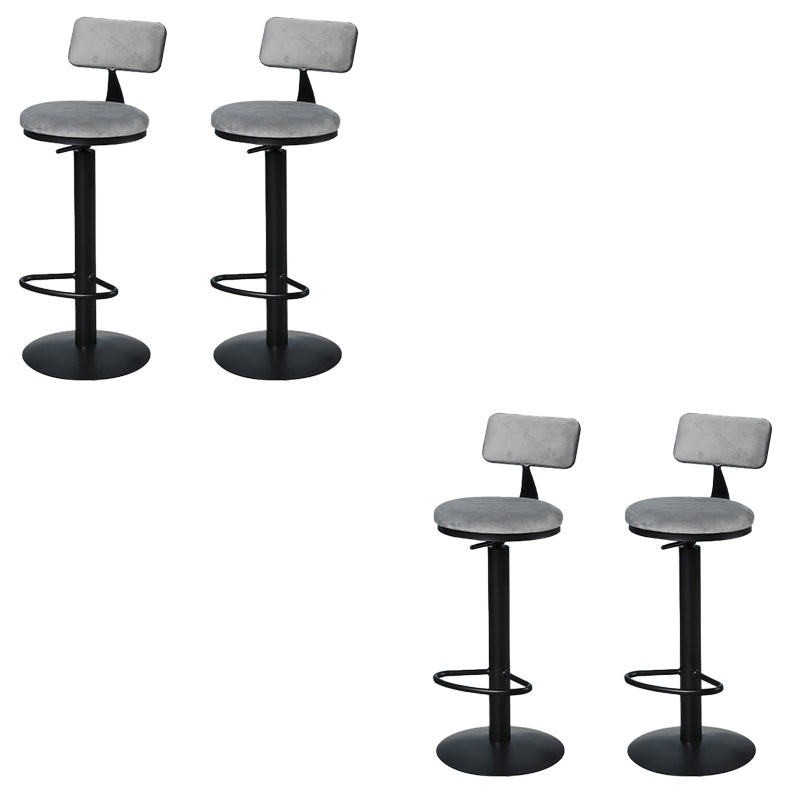 Metal Low Back Barstools Adjustable Height Bar Stools with Swivel Black 4 Piece Set Clearhalo 'Bar Furniture' 'Bar Stools' 'bar_stools' 'furn' 'furn_bar_stools' 'Furniture' 'Kitchen & Dining Furniture' 6686539
