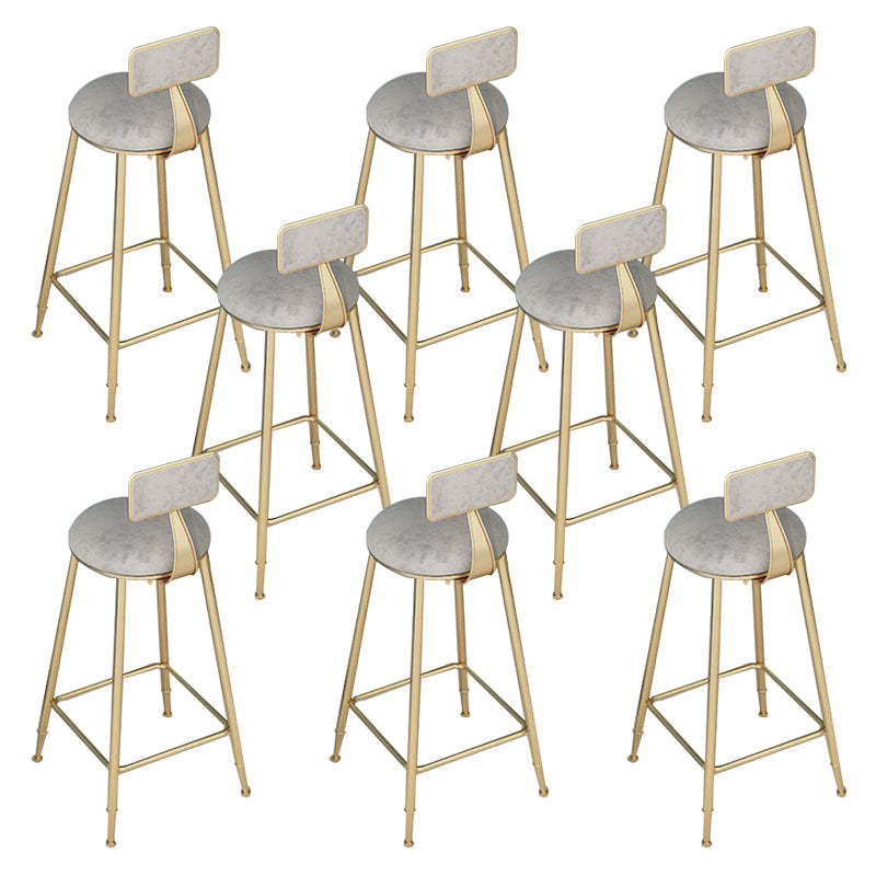 Sgabelli da bar contemporanei da pranzo bassista con base di metallo