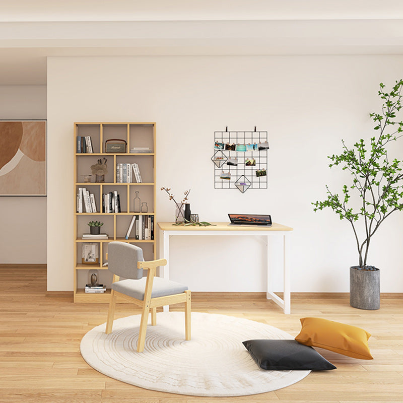 モダンなライティングデスクアンティーク仕上げ木製コンピューターデスクが金属脚