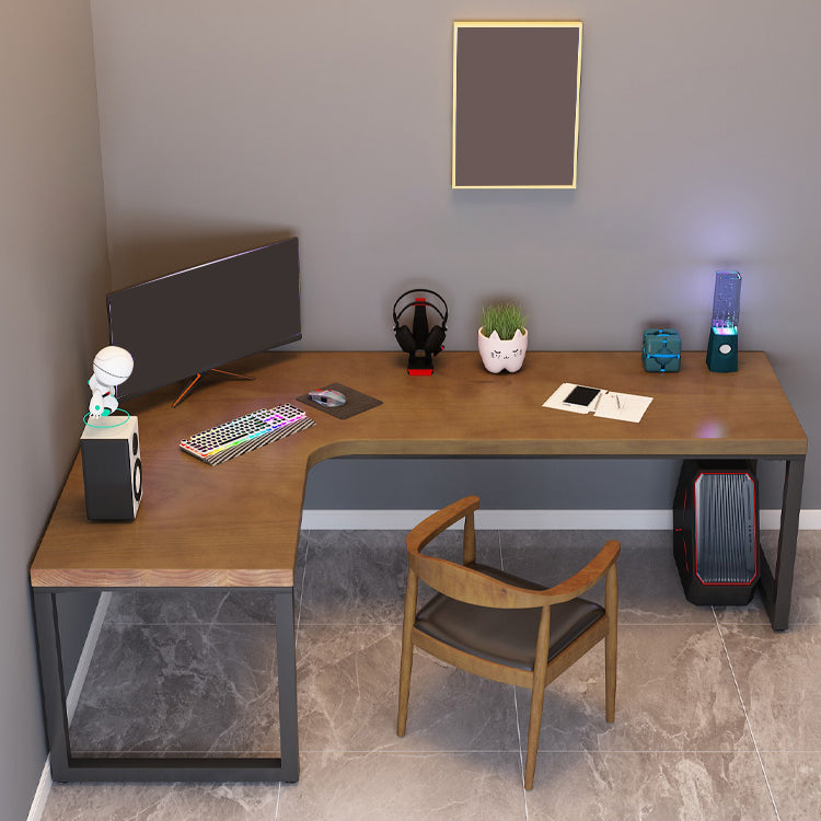 Industrial Solid Wood Writing Desk L-Shape Office Desk with Metal Legs 70.9"L x 39.4"W x 29.5"H Left Hand Return Clearhalo 'furn' 'furn_office_desk' 'Furniture' 'Office Desks' 'Office Furniture' 'office_desk' 6709489