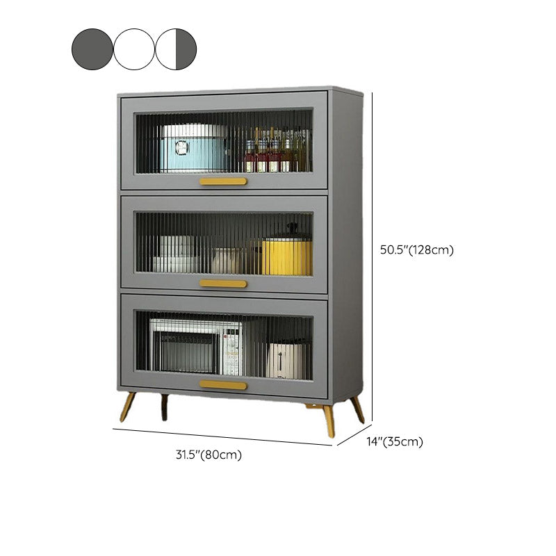 Sideboard in legno in legno ingegnerizzato in stile glam con porta di vetro