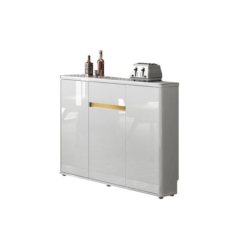 Credenza in pietra a buffet moderno con armadi e cassetti