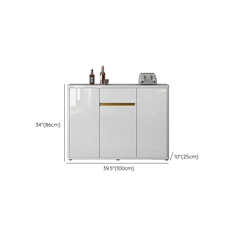 Credenza in pietra a buffet moderno con armadi e cassetti