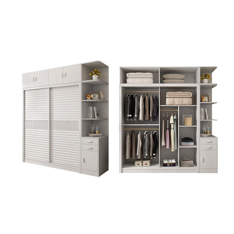 Weißer Schiebetschrankschrank mit Regalen Holzgarderobe Armoire