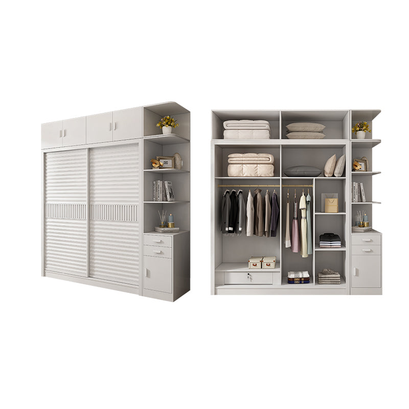 Weißer Schiebetschrankschrank mit Regalen Holzgarderobe Armoire