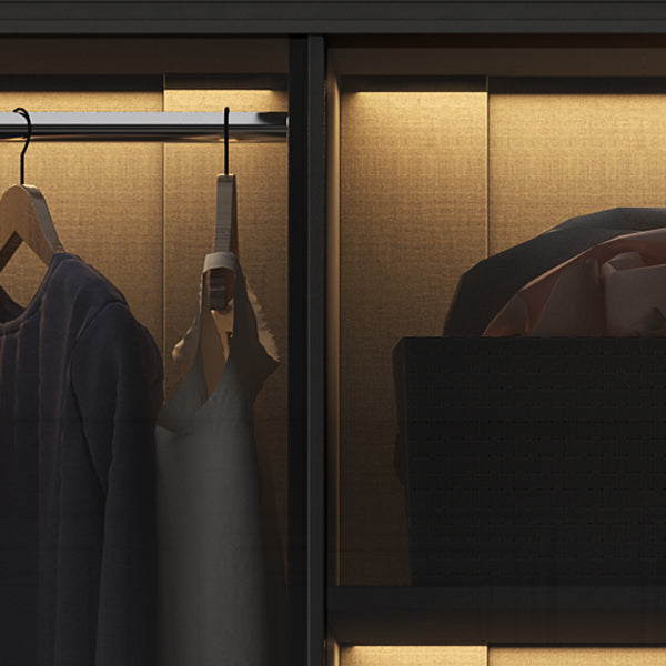 Glas- und Holzgarderobe Rettungskabinett