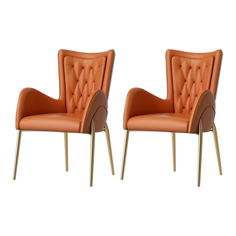 Chaise de pavée latéral de style glam metal parsons avec des jambes dorées