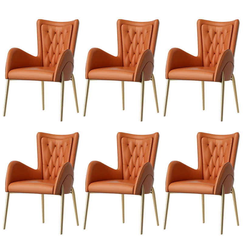 Chaise de pavée latéral de style glam metal parsons avec des jambes dorées