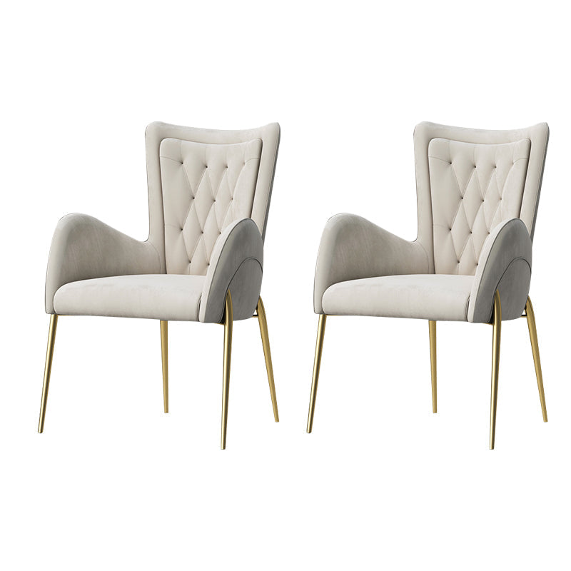 Chaise de pavée latéral de style glam metal parsons avec des jambes dorées