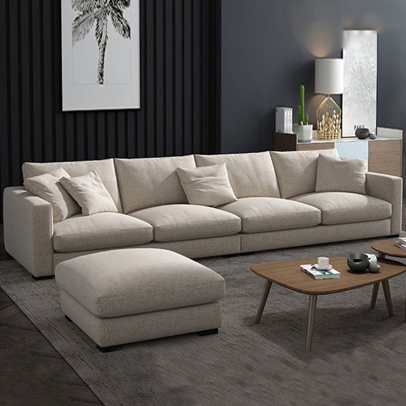 Canapé de bras carré standard avec oreillers siège en beige pour l'appartement