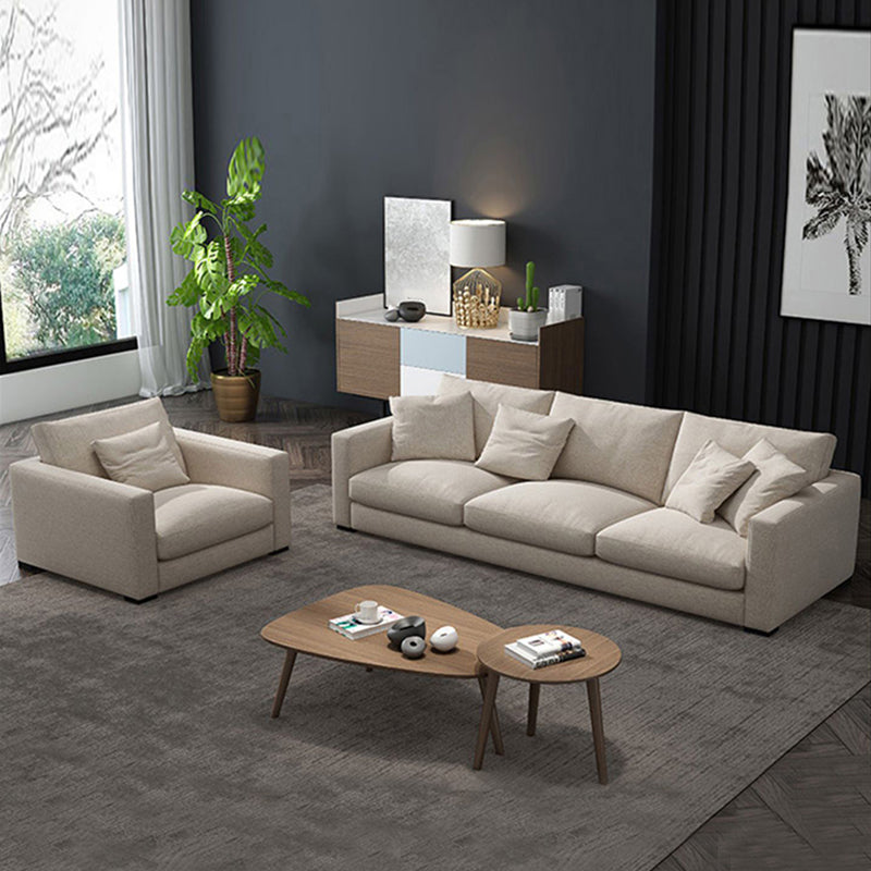 Canapé de bras carré standard avec oreillers siège en beige pour l'appartement