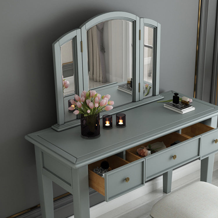 Traditional 3-Drawer Wood Dressing Table with Mirror Makeup Vanity Stool Clearhalo 'Bedroom Furniture' 'furn' 'furn_makeup_vanities' 'Furniture' 'Makeup Vanities' 'makeup_vanities' 6738920