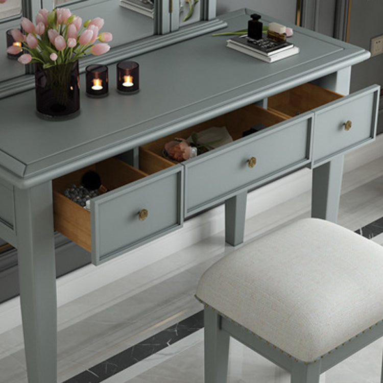 Traditional 3-Drawer Wood Dressing Table with Mirror Makeup Vanity Stool Clearhalo 'Bedroom Furniture' 'furn' 'furn_makeup_vanities' 'Furniture' 'Makeup Vanities' 'makeup_vanities' 6738922