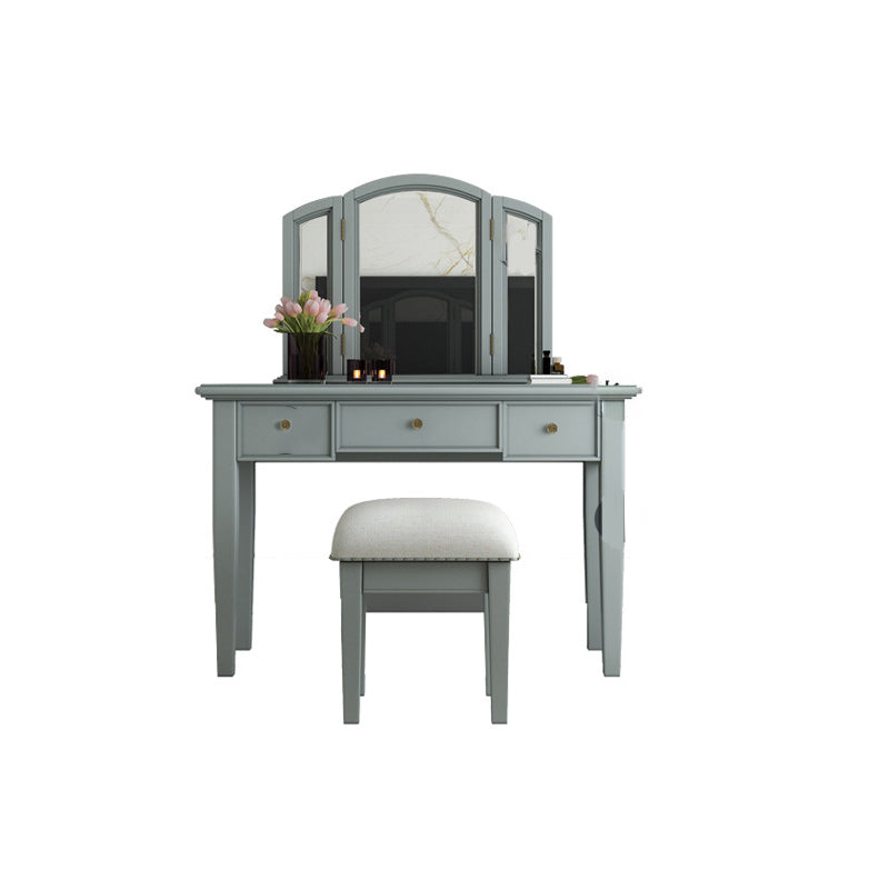 Traditional 3-Drawer Wood Dressing Table with Mirror Makeup Vanity Stool Clearhalo 'Bedroom Furniture' 'furn' 'furn_makeup_vanities' 'Furniture' 'Makeup Vanities' 'makeup_vanities' 6738924