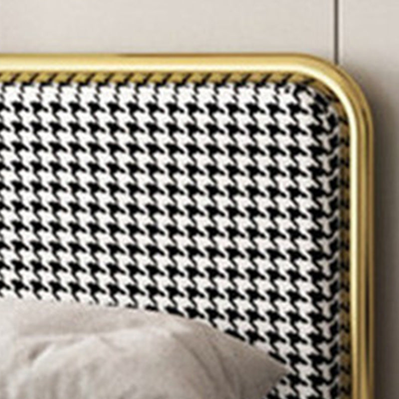 Cama de plataforma glamera marco de hierro cama estándar con cabecera rectangular
