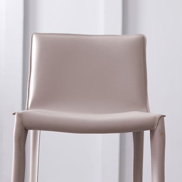 Tabourets d'intérieur glamour avec des jambes en cuir