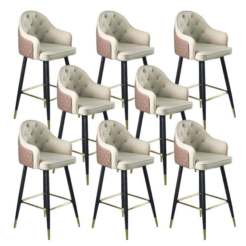 Taburete de barra de cuero glamoroso taburete de respaldo de respaldo para bristol con patas de metal