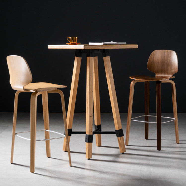 Sgabelli da pranzo in legno massiccio sgabelli da bar marrone contemporanei con poggiapiedi