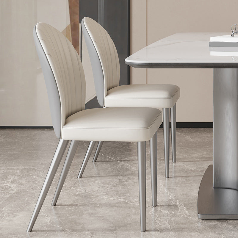 現代のサイドチェアメタルソリッドバックダイニングルーム屋内の椅子