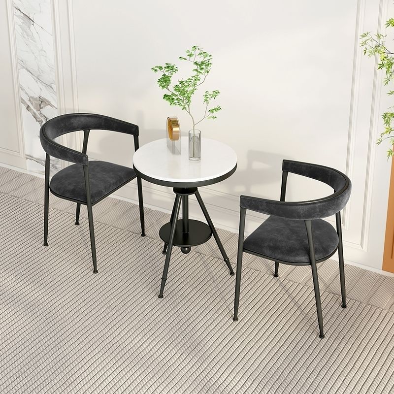 布張りのダイニングアームチェアケーンバックダイニングチェア