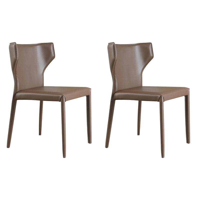 現代的なサイドチェアソリッドバックフェイクレザーダイニングルーム屋内の椅子