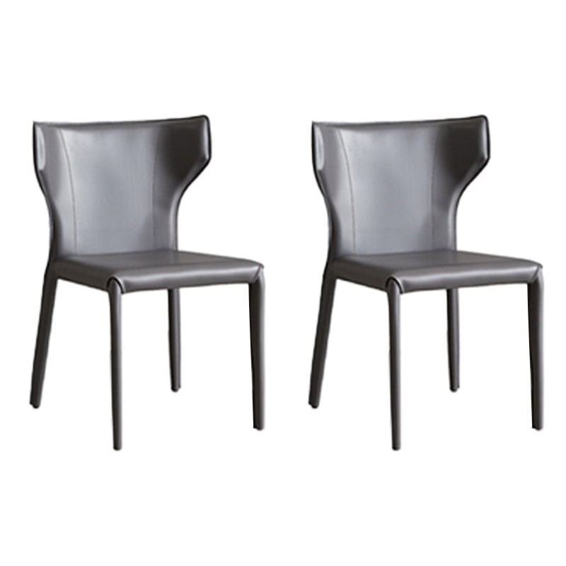 現代的なサイドチェアソリッドバックフェイクレザーダイニングルーム屋内の椅子