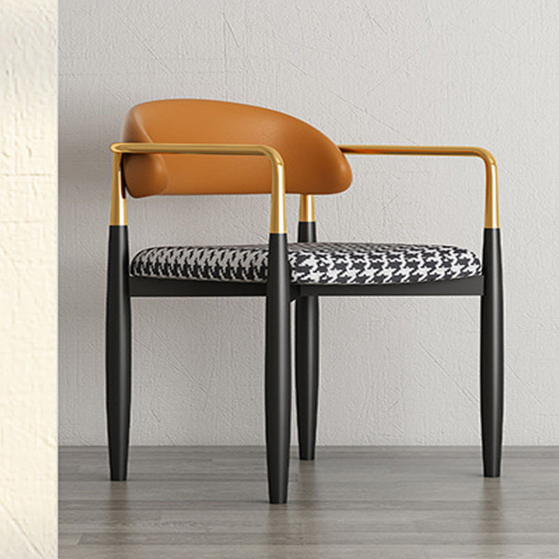 グラムスタイルアームチェアメタルオープンバックダイニングルーム屋内椅子