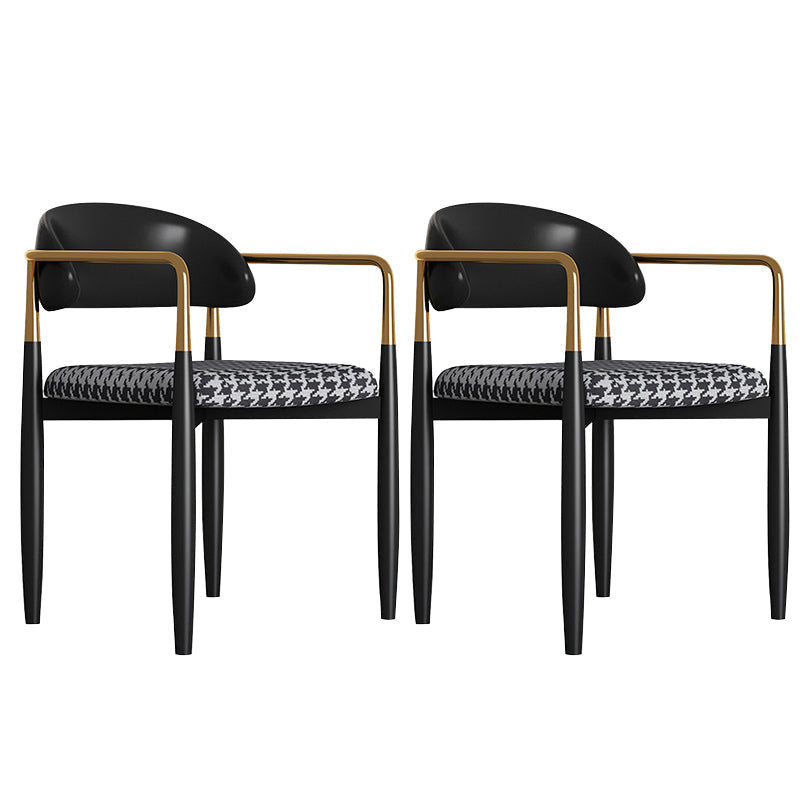 グラムスタイルアームチェアメタルオープンバックダイニングルーム屋内椅子