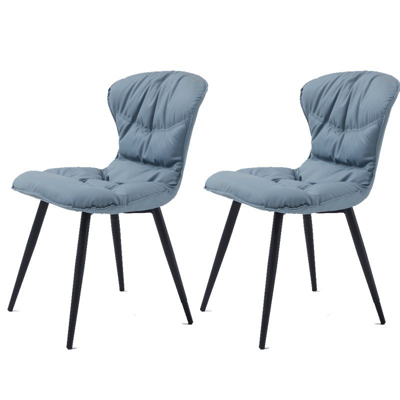 Silla de comedor de cuero falso silla sin brazo con piernas negras