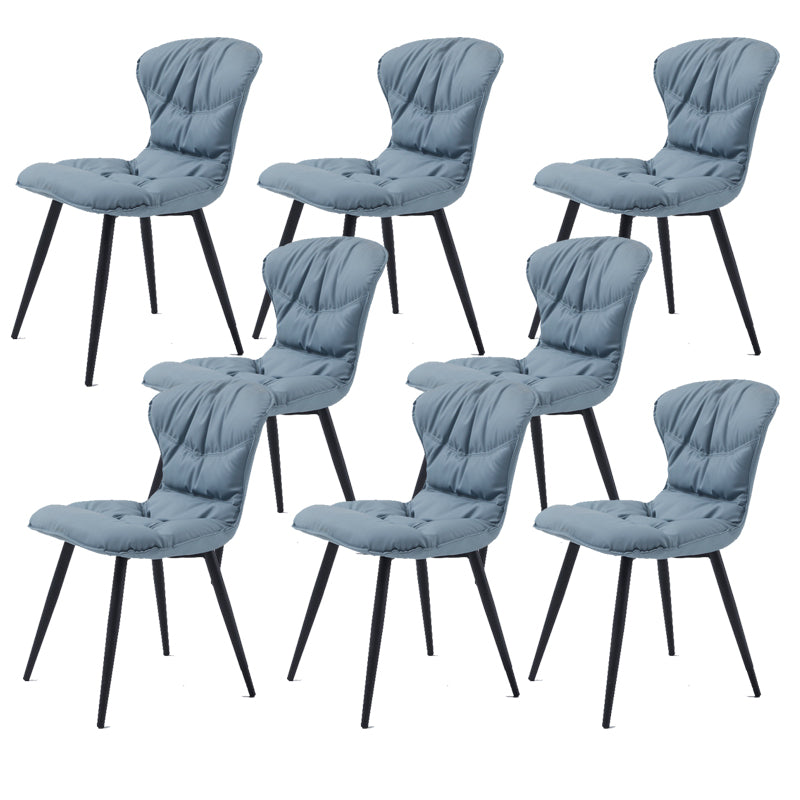 Silla de comedor de cuero falso silla sin brazo con piernas negras