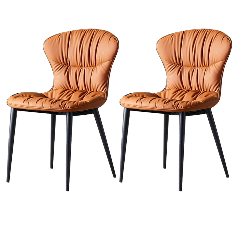 Silla de comedor de cuero falso silla sin brazo con piernas negras